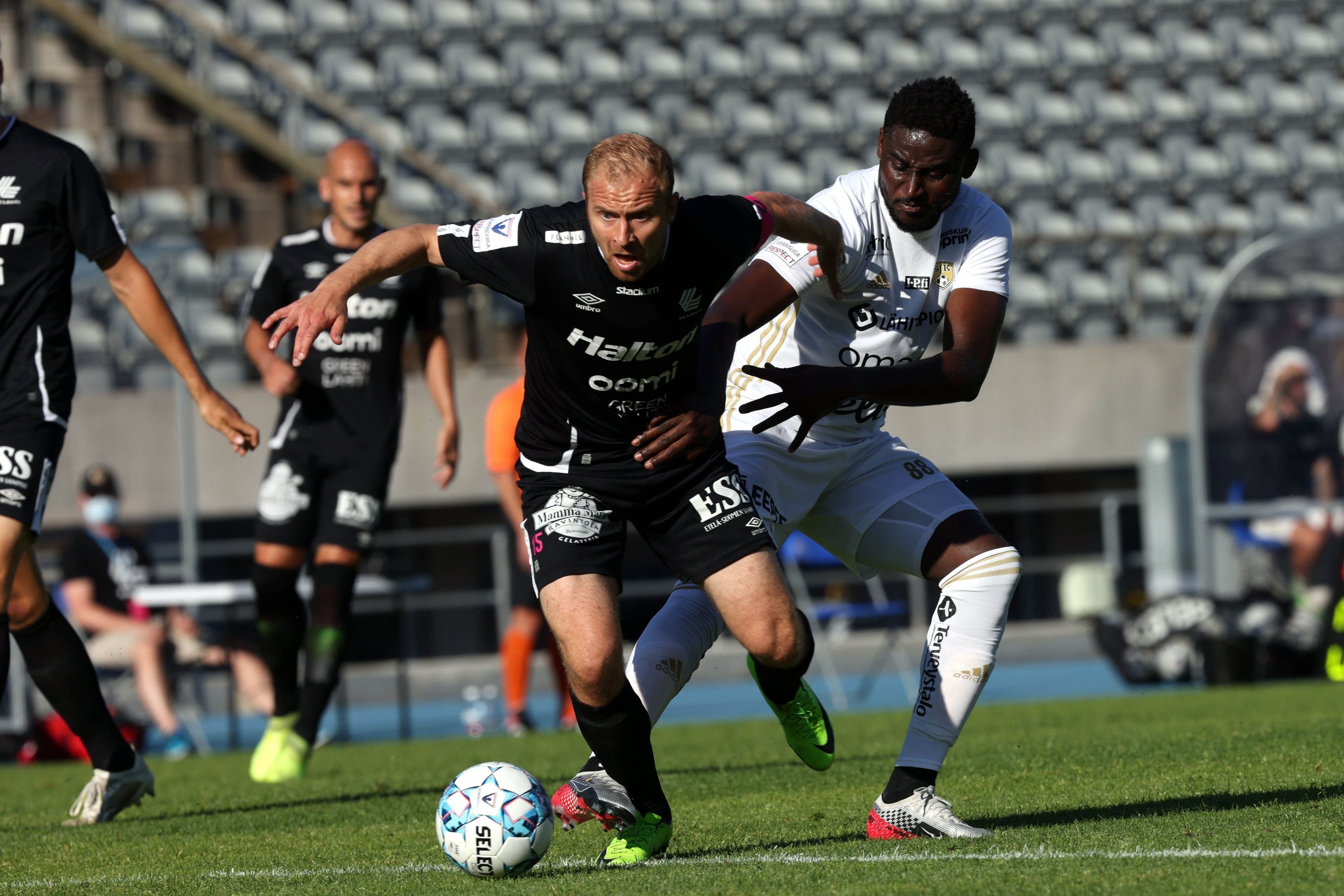 Футбол финляндия 1 я лига. FC Lahti. Футбольные клубы Финляндии. Pyorlala FC Финляндия. Фнниф сик.