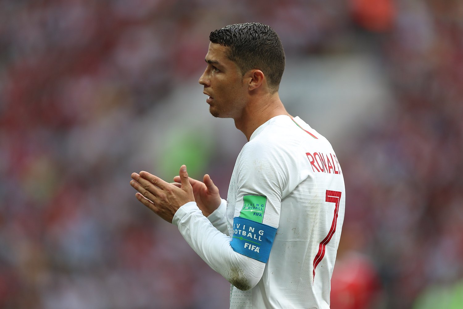 Record claims that Ronaldo really wanted to leave the national team