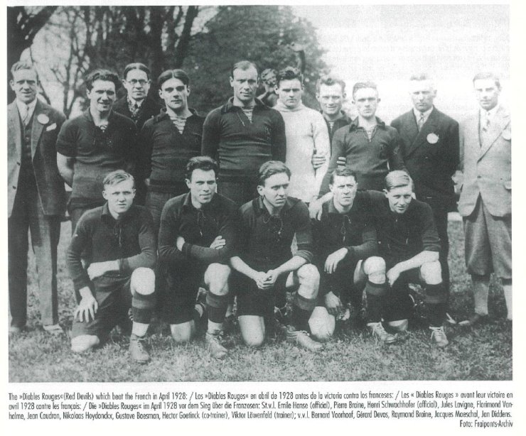 Эктор Гутинк, тренер сборной Бельгии на ЧМ-30: в 38 лет избран в исполком национальной федерации, закончил играть почти в 42, погиб от английской авиабомбы