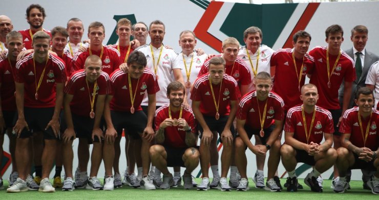 «Локомотив» получил бронзовые медали за 3-е место в сезоне РПЛ-2020/21
