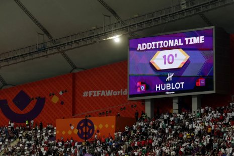ФИФА меняет футбол. 10 минут добавленного времени на ЧМ – теперь норма, но есть много минусов