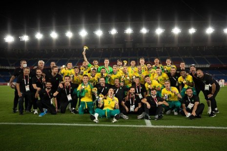 Гол Малкома принёс «золото», у Алвеса 43-й трофей в карьере. Бразилия покорила Олимпиаду 